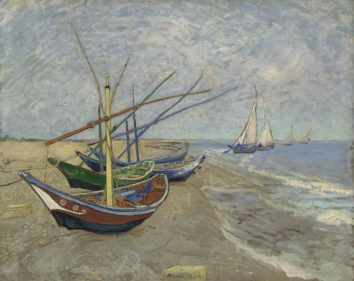Barcas de pesca en la playa de Saintes-Maries-de-la-Mer