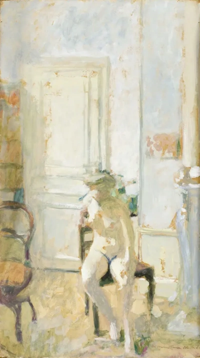 Desnuda en la silla