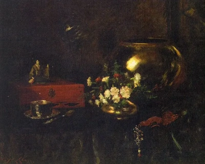 Flores y jarrón de bronce.