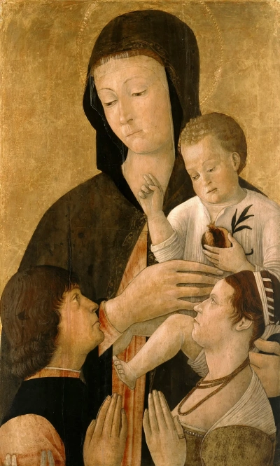 Madonna con niño y dos rezando